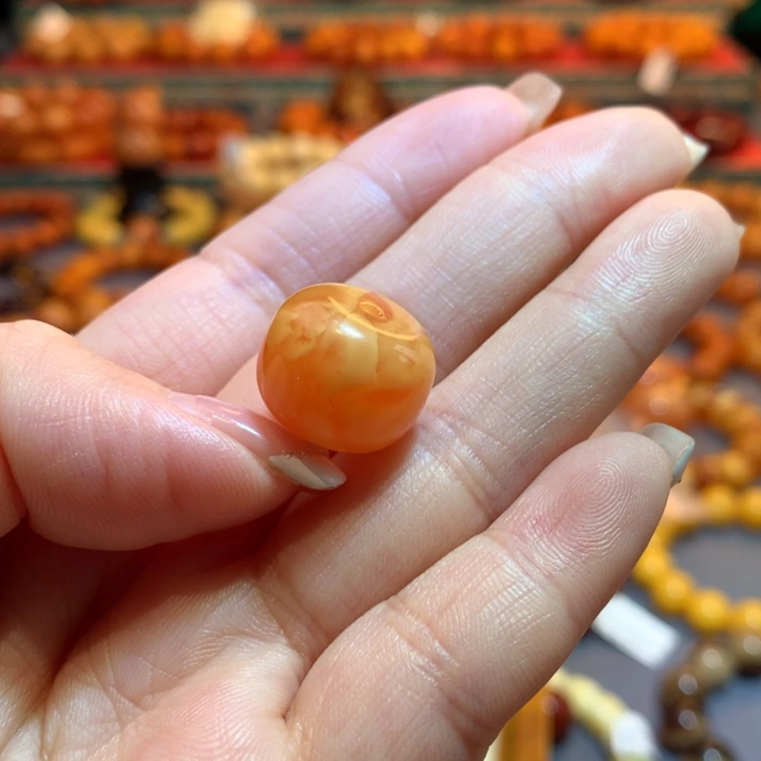 【闪购商品】未镶嵌吊坠(不含链)蜜蜡七****）