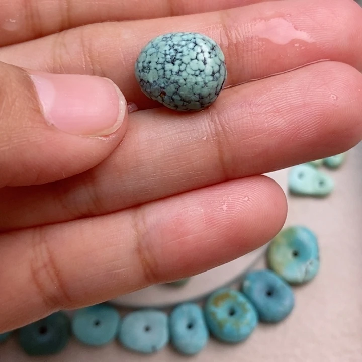 南红玛瑙未镶嵌珠宝奇石