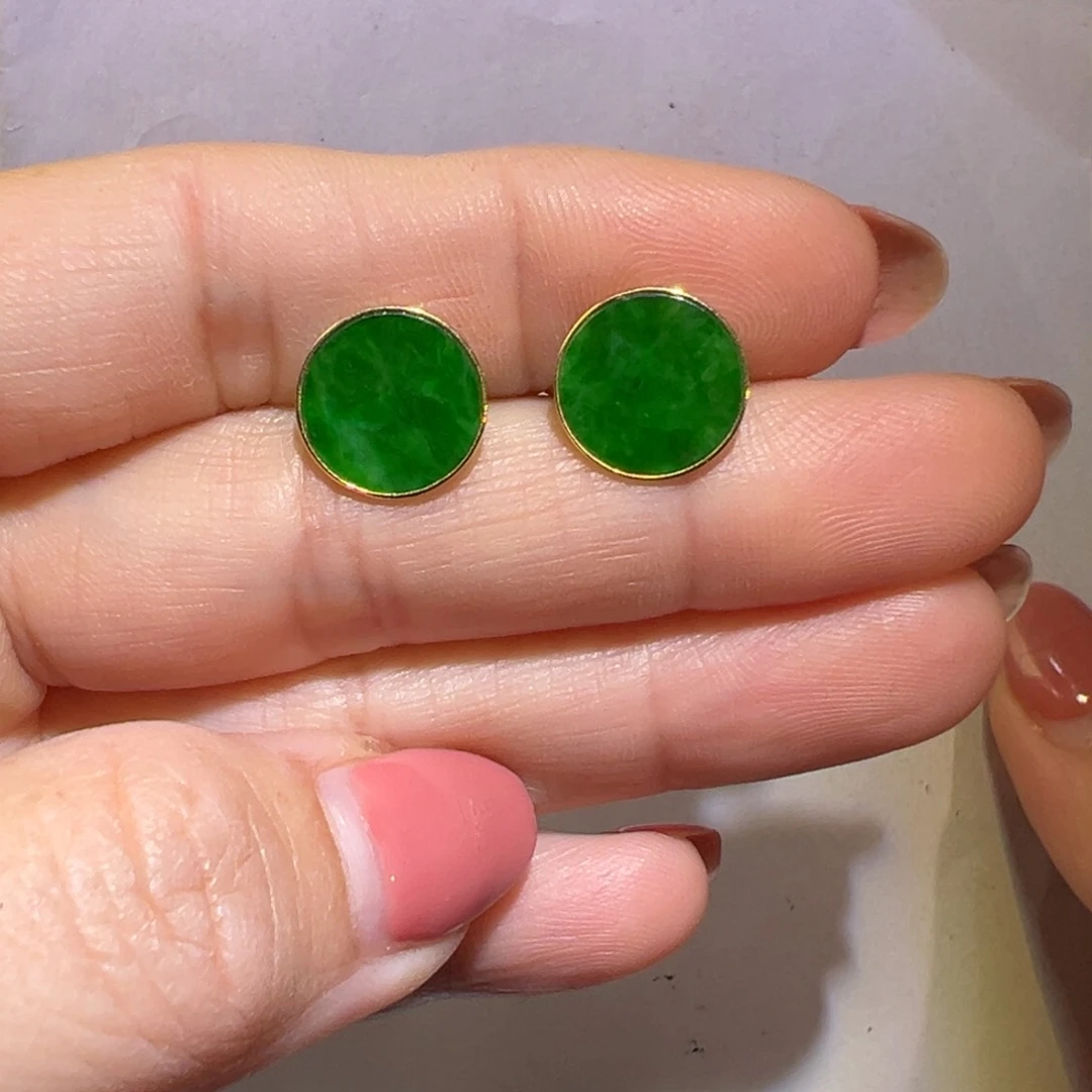 翡翠颈饰18K金镶嵌耳钉