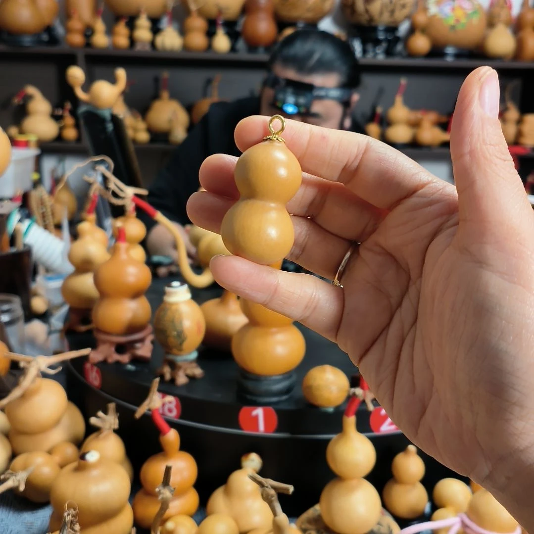 空***。葫芦福禄双全手把件