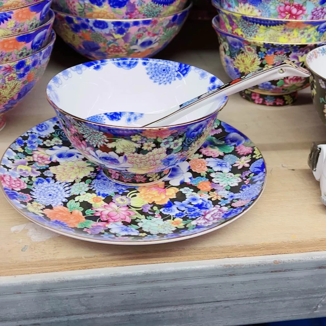 【闪购商品】骨瓷一套……………………