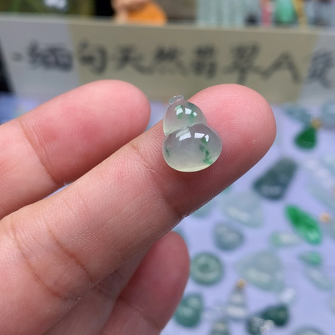 翡翠裸石缅甸天然A货翡翠冰种葫芦