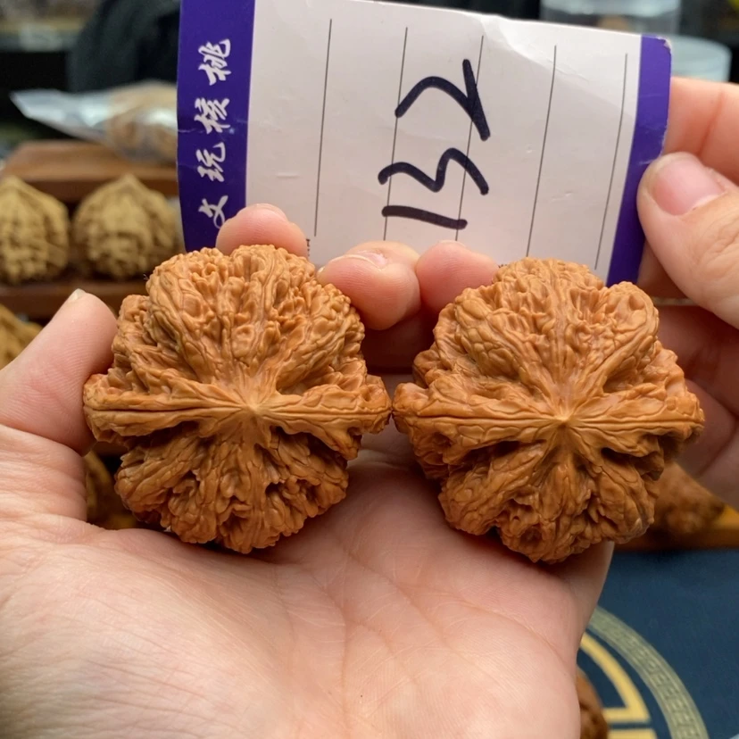 【闪购商品】文玩核桃吊坠47粗筋
