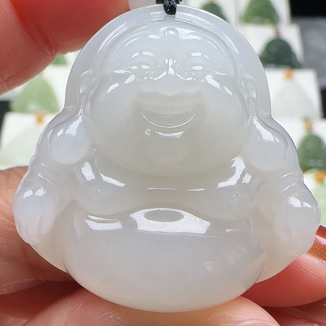 和田玉未镶嵌吊坠(赠链)