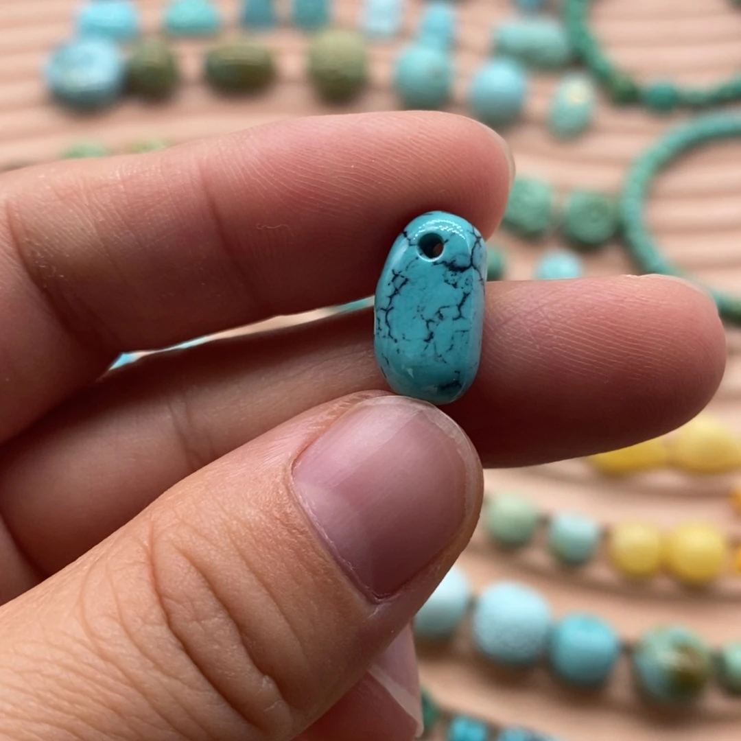 绿松石未镶嵌挂件