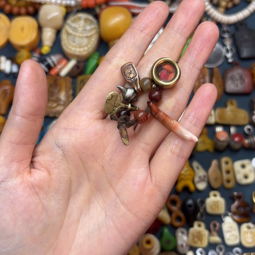 配饰等都可进行切割制作工艺