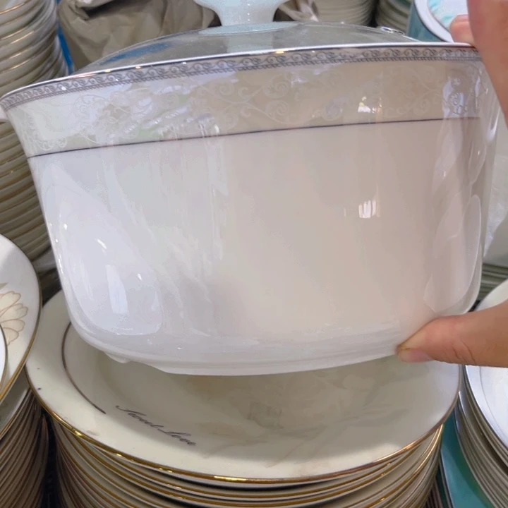 瓷片小资八寸汤锅一个微瑕