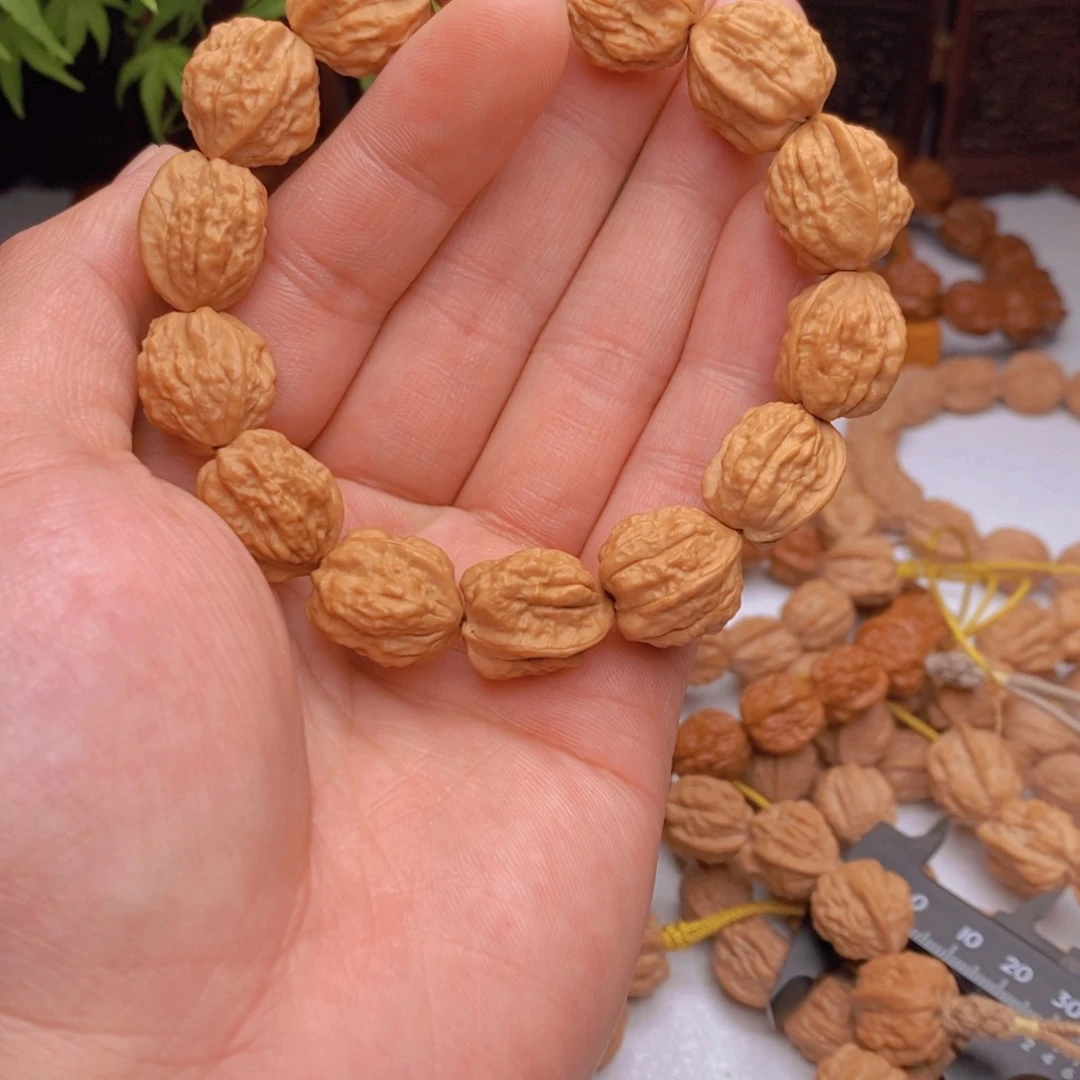 桃核手串蛤蟆头尺寸16