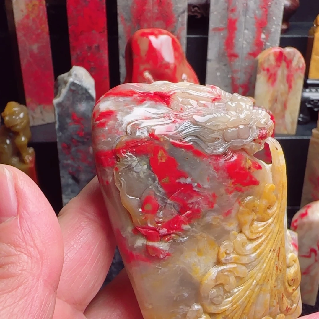 昌化石昌化鸡血石