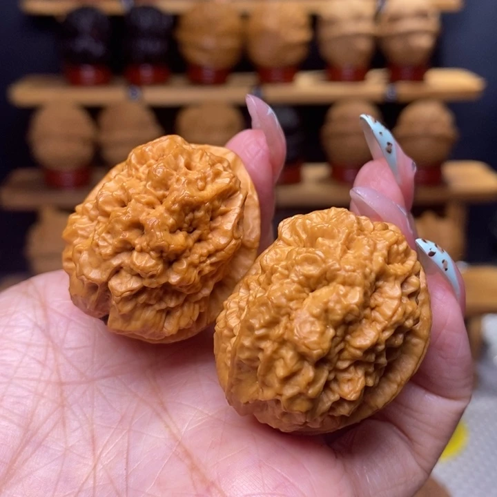 文玩核桃把件金麒麟40号