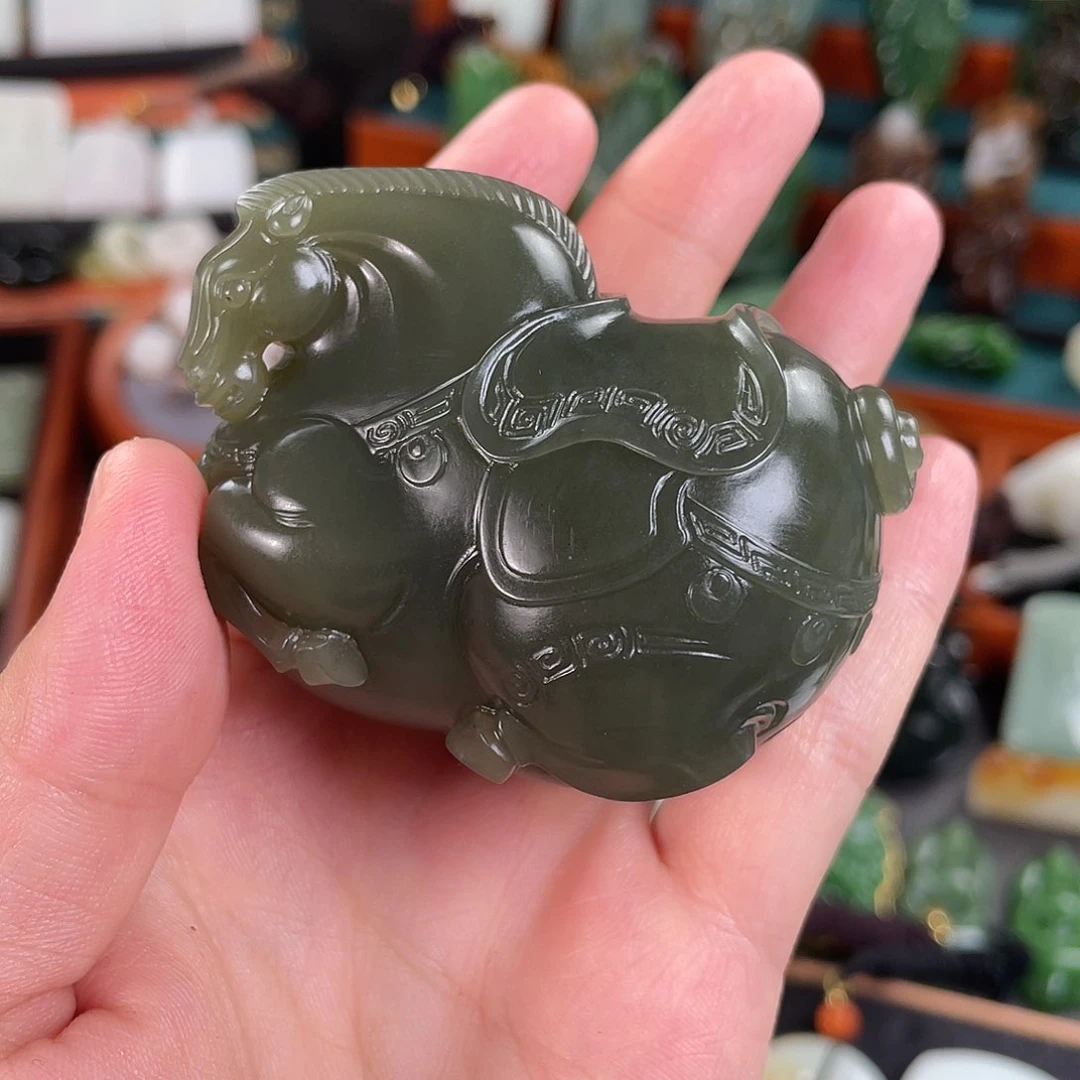 未镶嵌和田玉把件