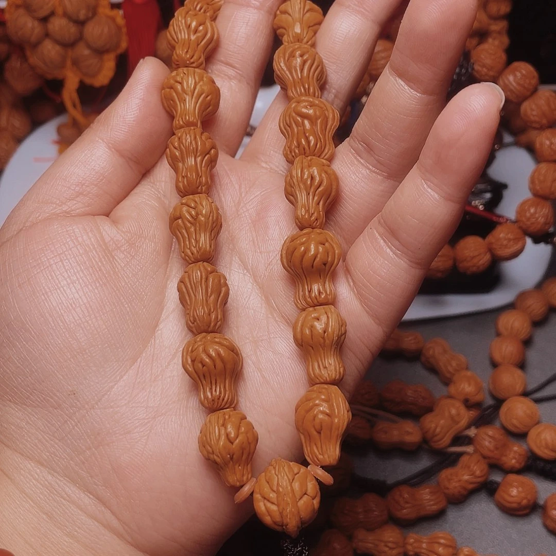 吊坠桃核龙纹桃枭