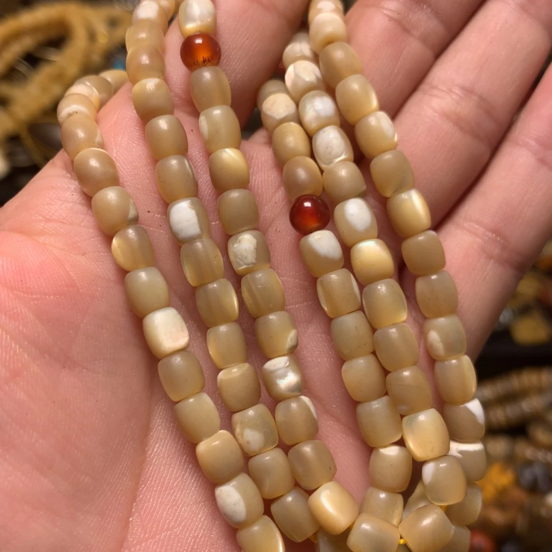 泥塑威****柱娘啦擦擦骰子