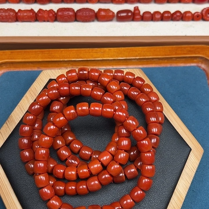 未镶嵌卡8火焰纹直切手串南红玛瑙