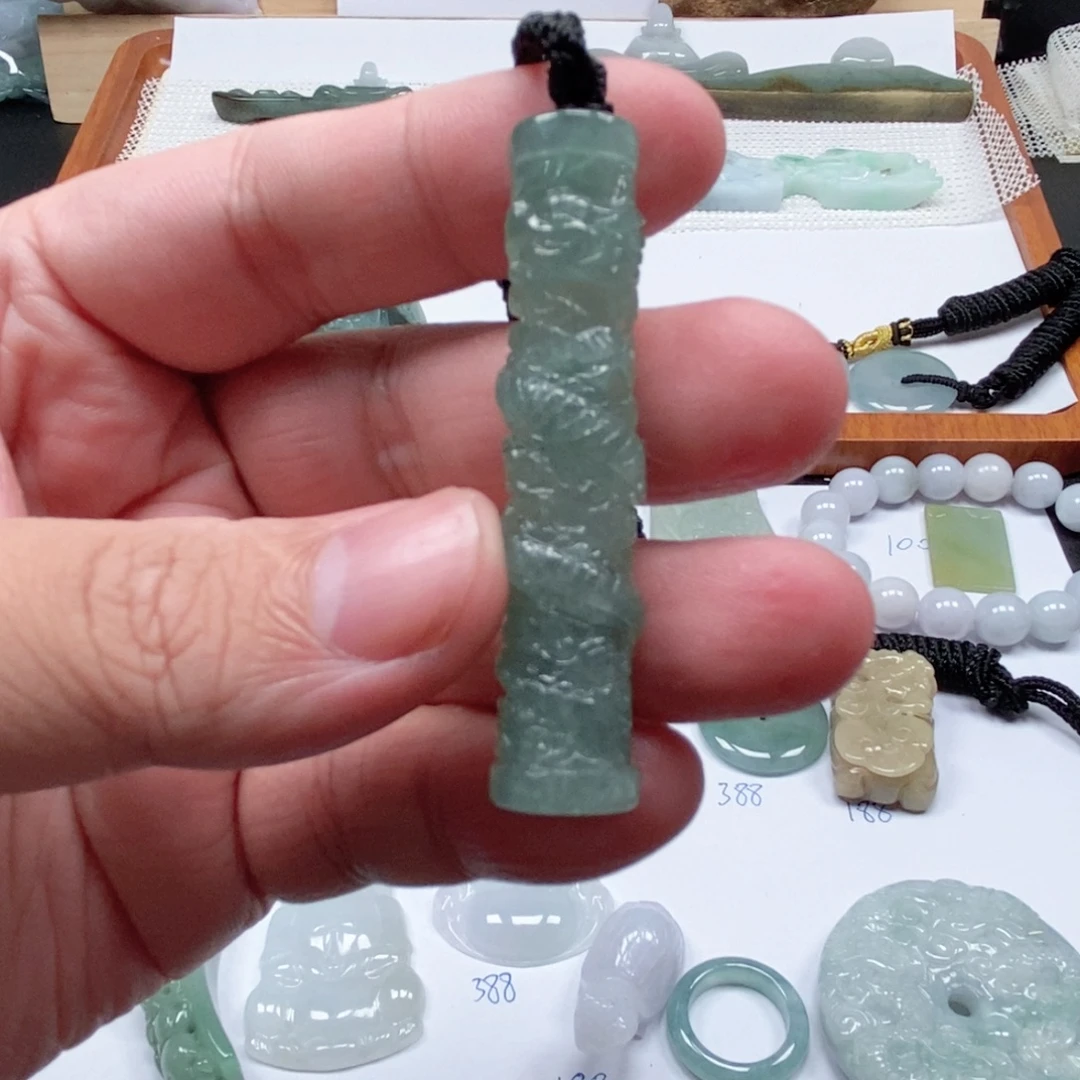 翡翠未镶嵌吊坠(不含链)龙柱 天然缅甸ａ货翡翠男女礼物高级感