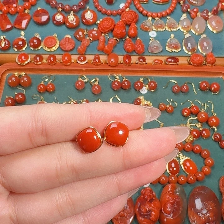 南红玛瑙银S925镶嵌耳饰