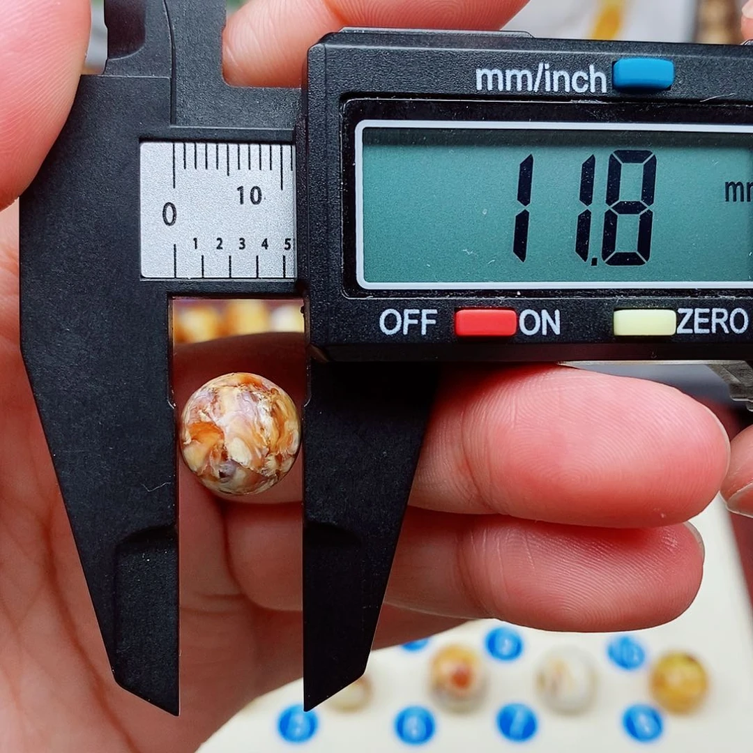 未镶嵌琥珀裸石蜜蜡