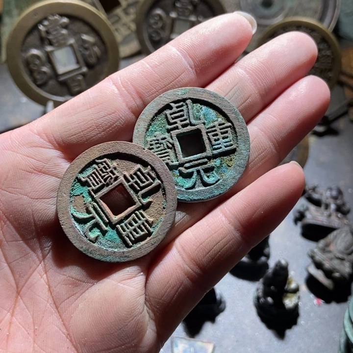 l***n铜现代工艺品仿制品