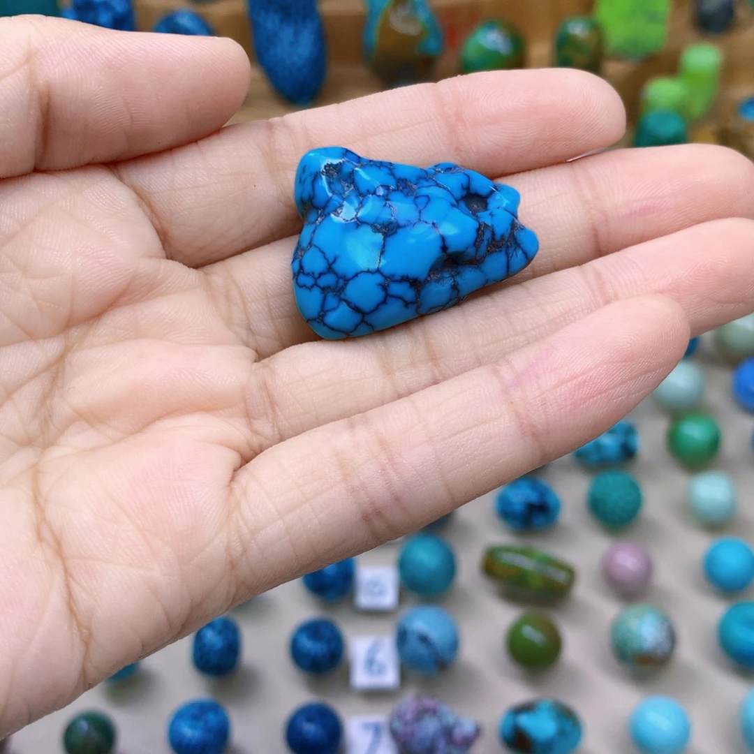 绿松石未镶嵌三彩随行