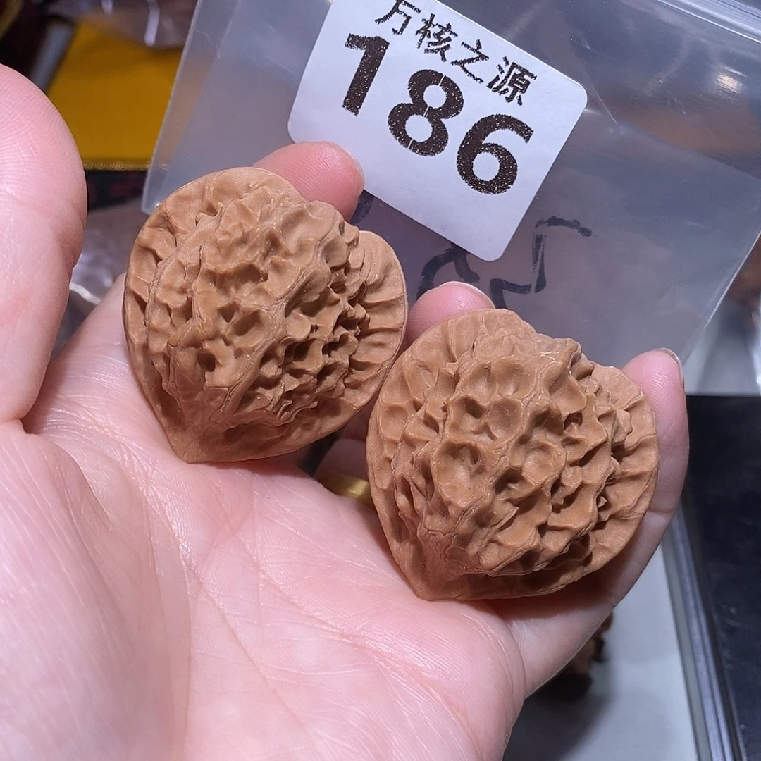 吊坠文玩核桃39野生龙鳞……