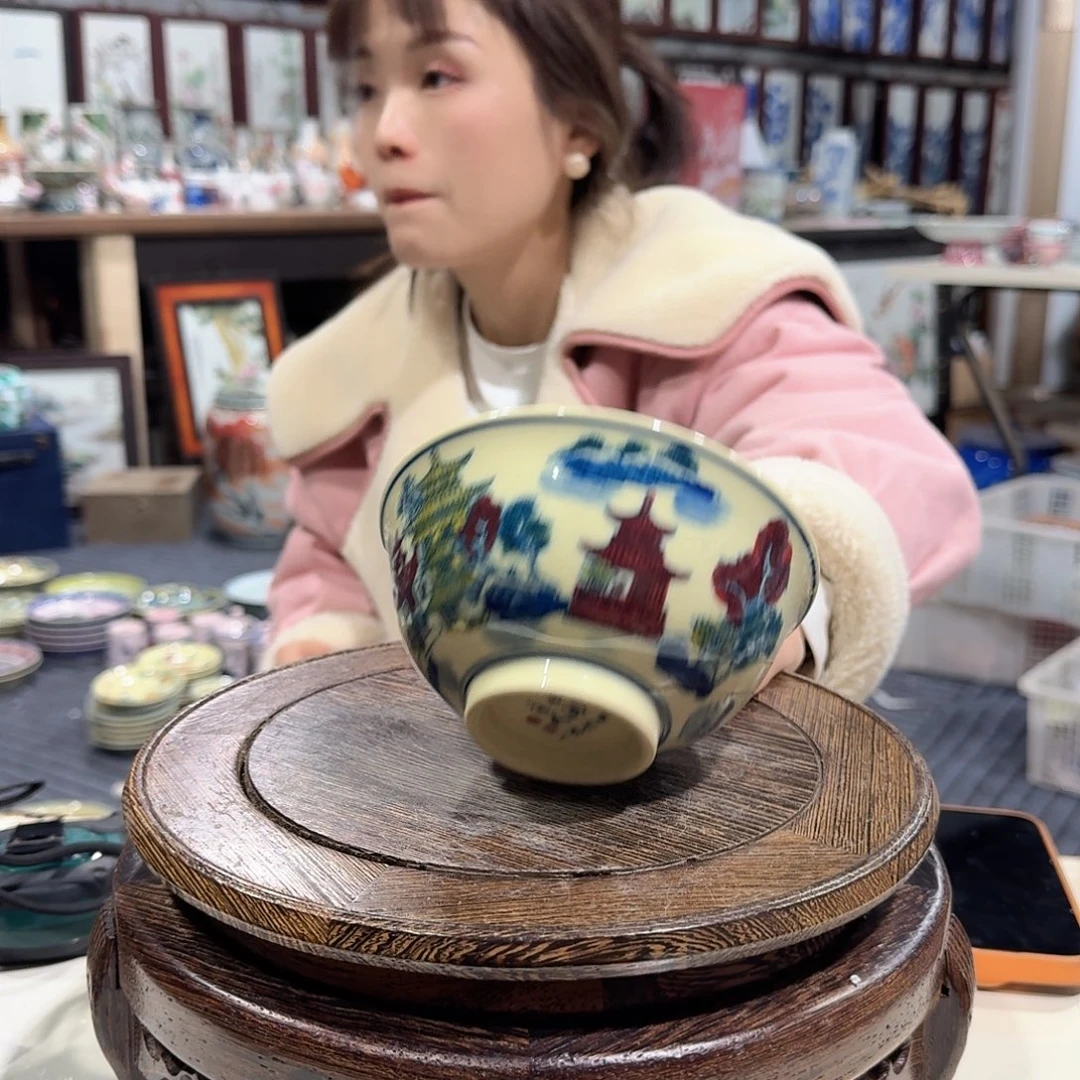 摆件瓷//////景德镇陶瓷瓷器。