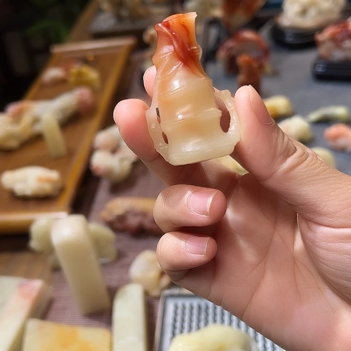 伍*柒寿山石节节高知足常乐