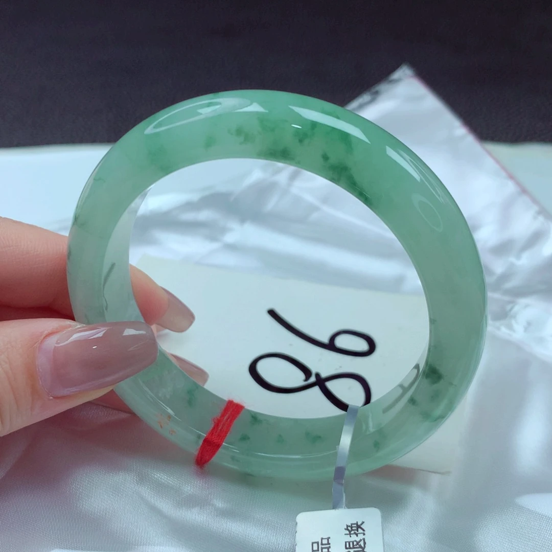 翡翠手镯未镶嵌手镯58