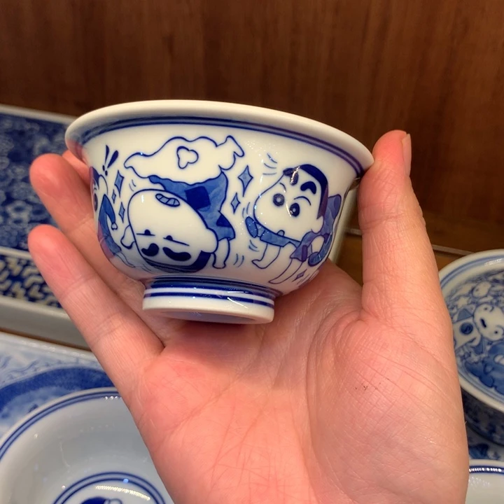 蜡笔小新压手杯152号