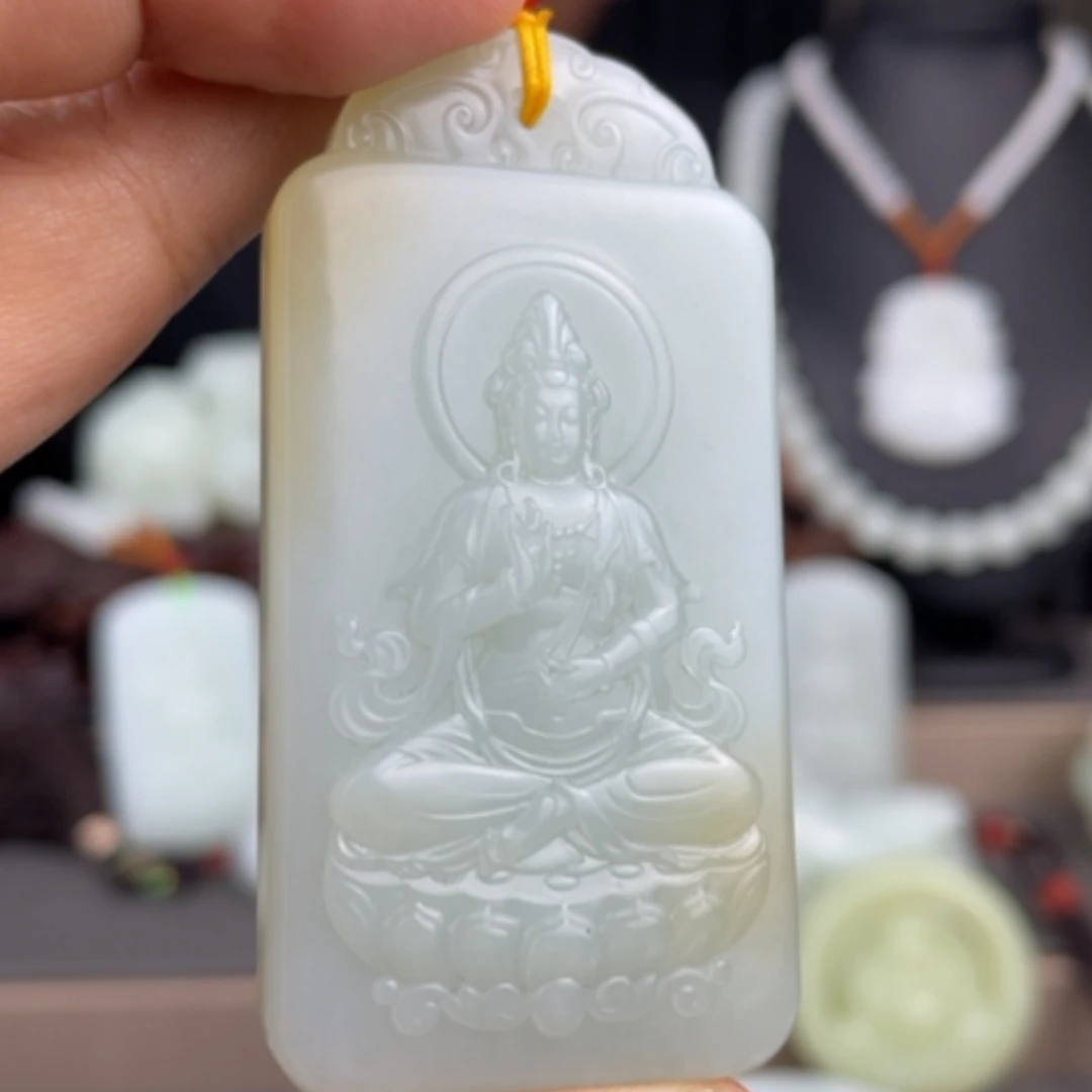 【闪购商品】颈饰未镶嵌和田玉