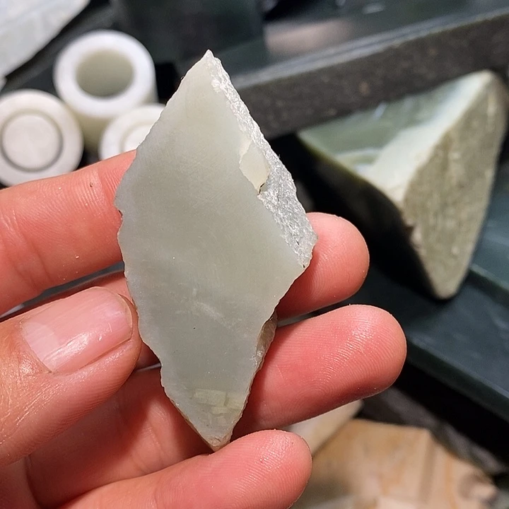 和田玉未镶嵌珠宝半成品