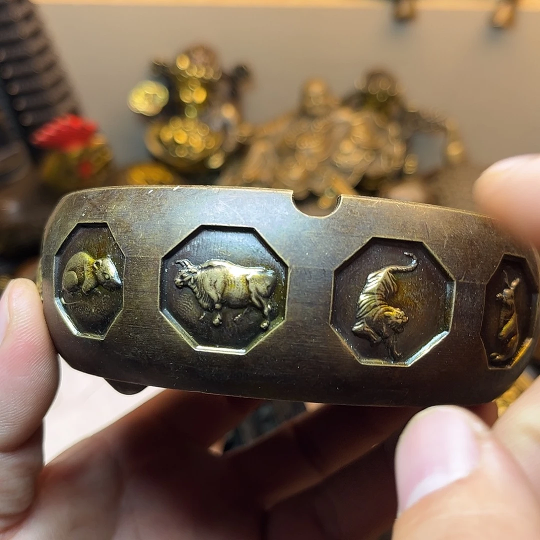精美铜器工艺品等