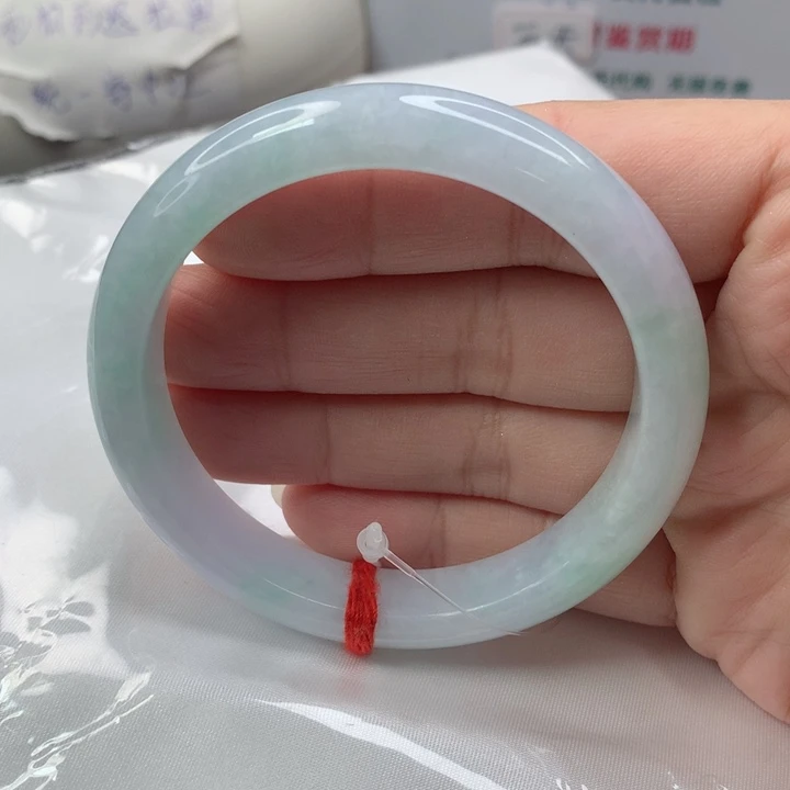 未镶嵌手镯翡翠2