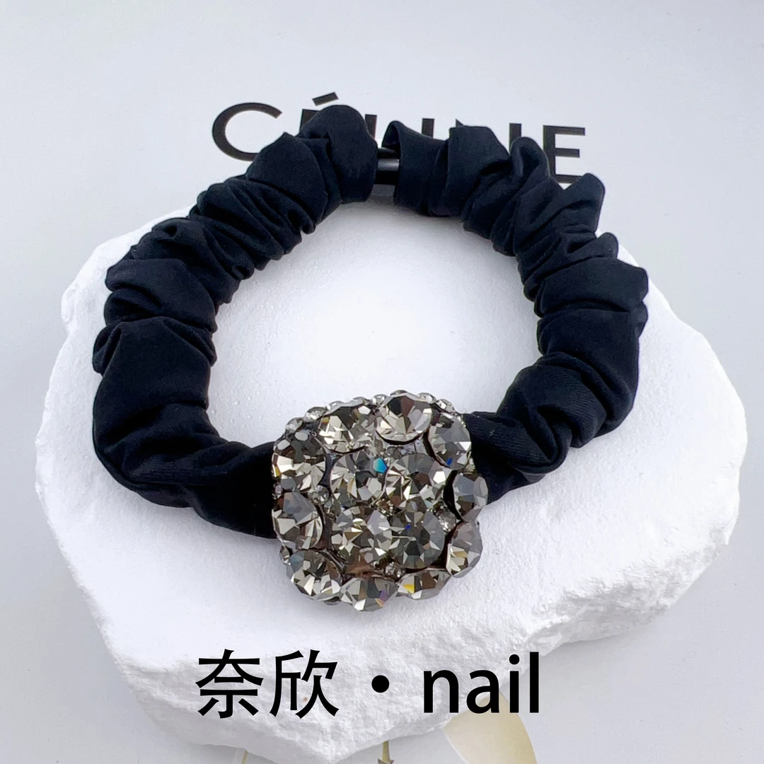 【奈欣·NAIL】设计师系列7109满钻方块发圈时尚百搭