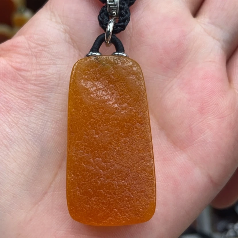 【闪购商品】未镶嵌吊坠(赠链)琥珀
