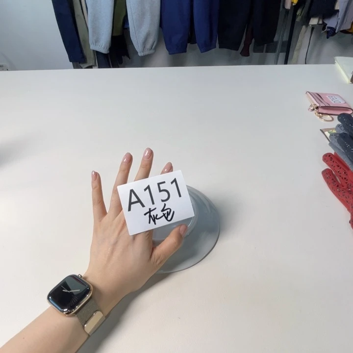 瓷片灰色。。。。。。。。。。。。