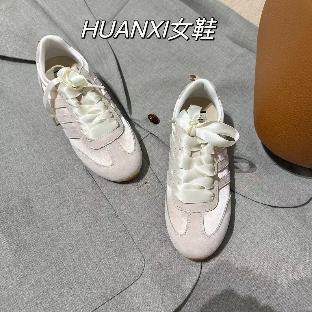 小众缎面德训时尚休闲鞋平底低帮潮鞋低跟休闲风德训