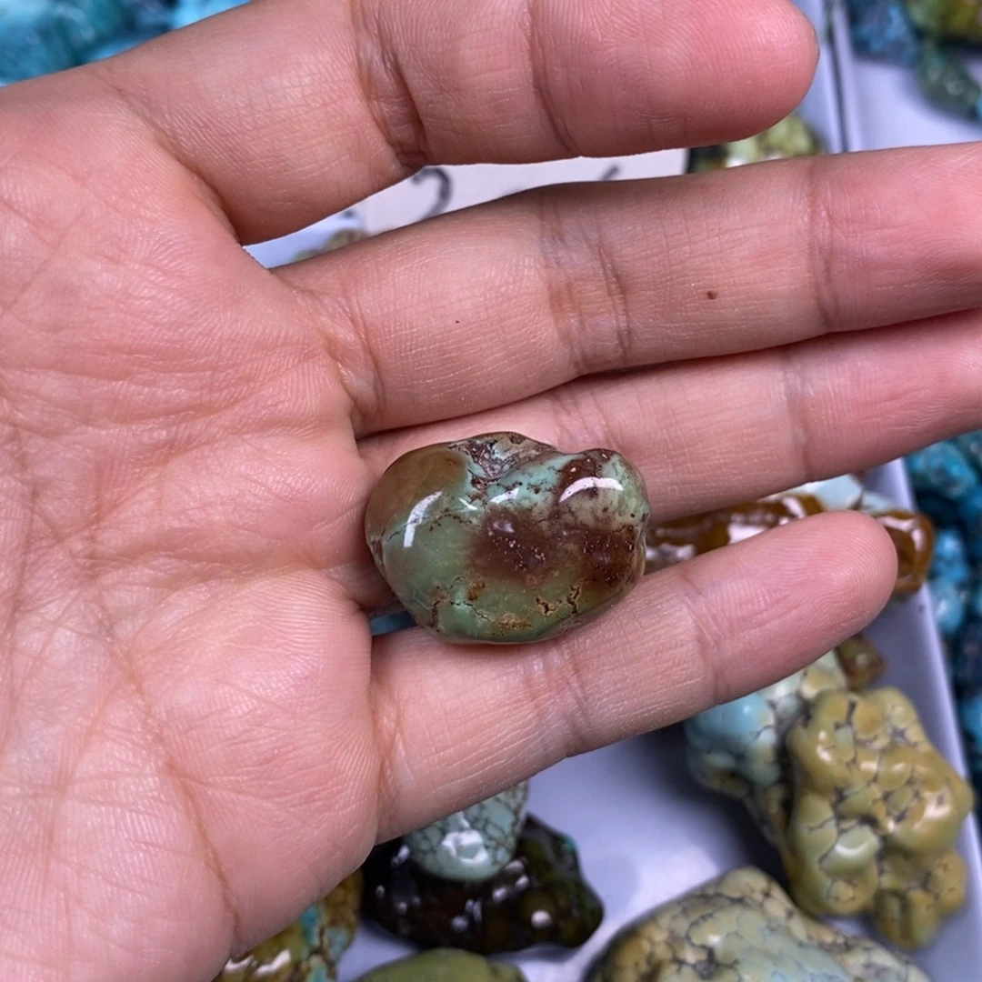 绿松石合金颈饰福利