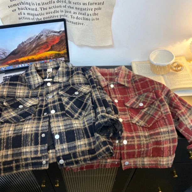 1740时尚潮流洋气百搭秋冬款男女童格子外套