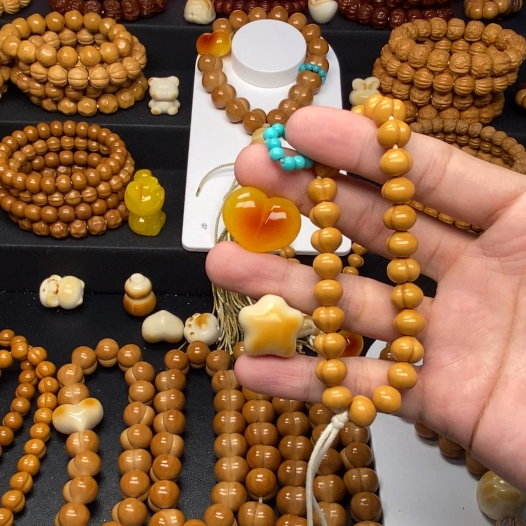 橙***意吊坠猴头核桃猴头核桃全品屁桃