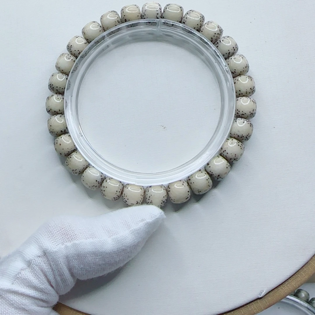 手串星月菩提瓷白半臂留白小细星8.5×7.5一朵果a15