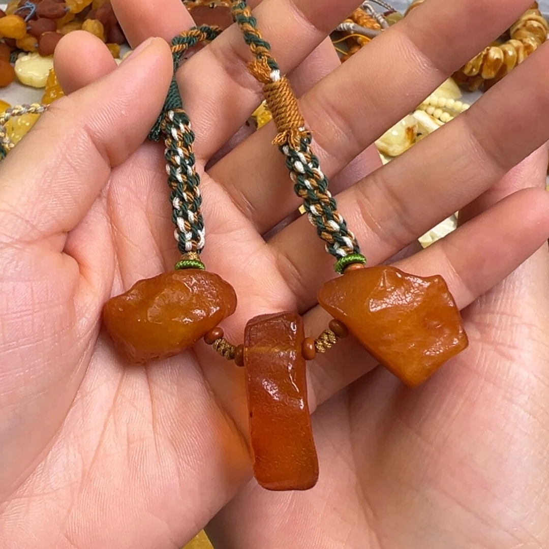 未镶嵌蜜蜡裸石蜜蜡