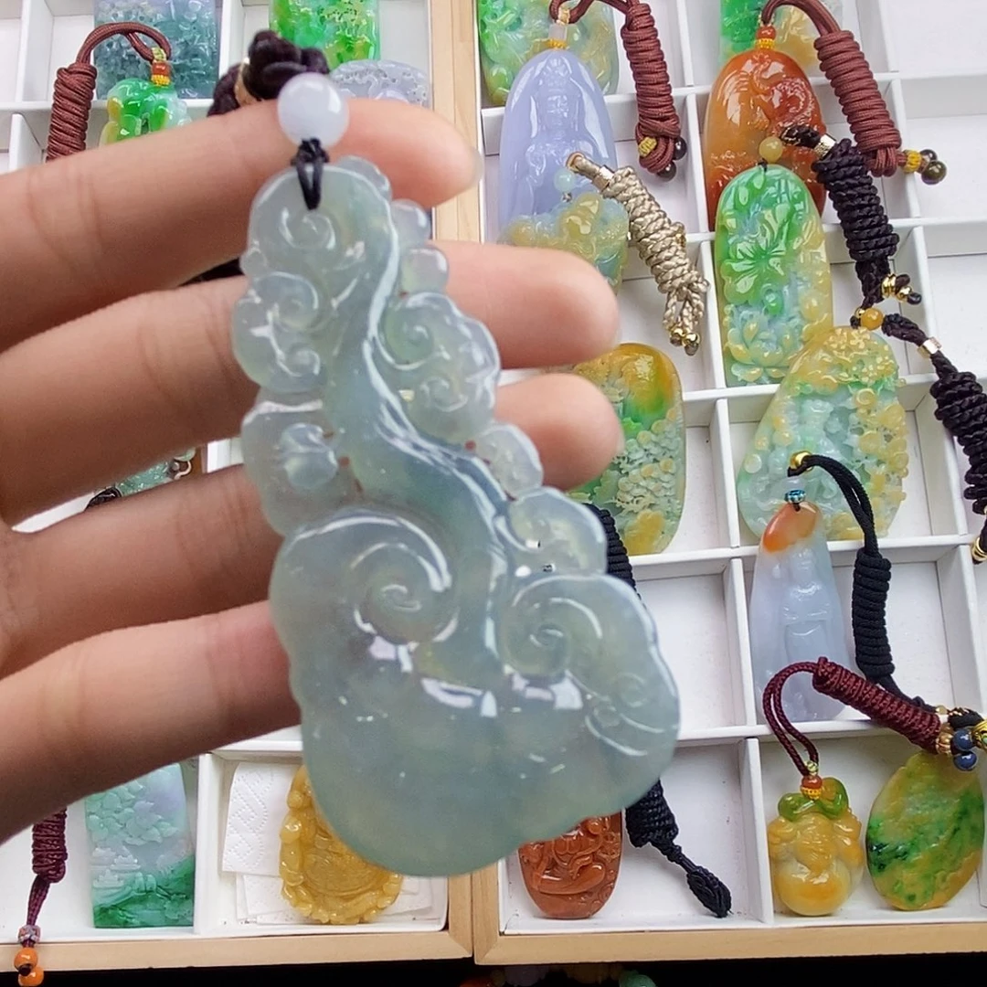 颈饰未镶嵌翡翠翡翠
