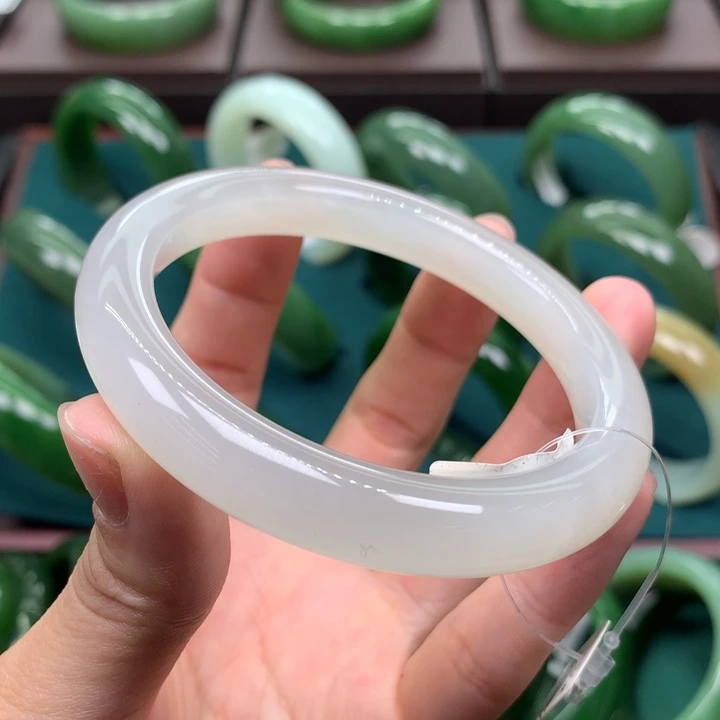 未镶嵌手镯和田玉5758