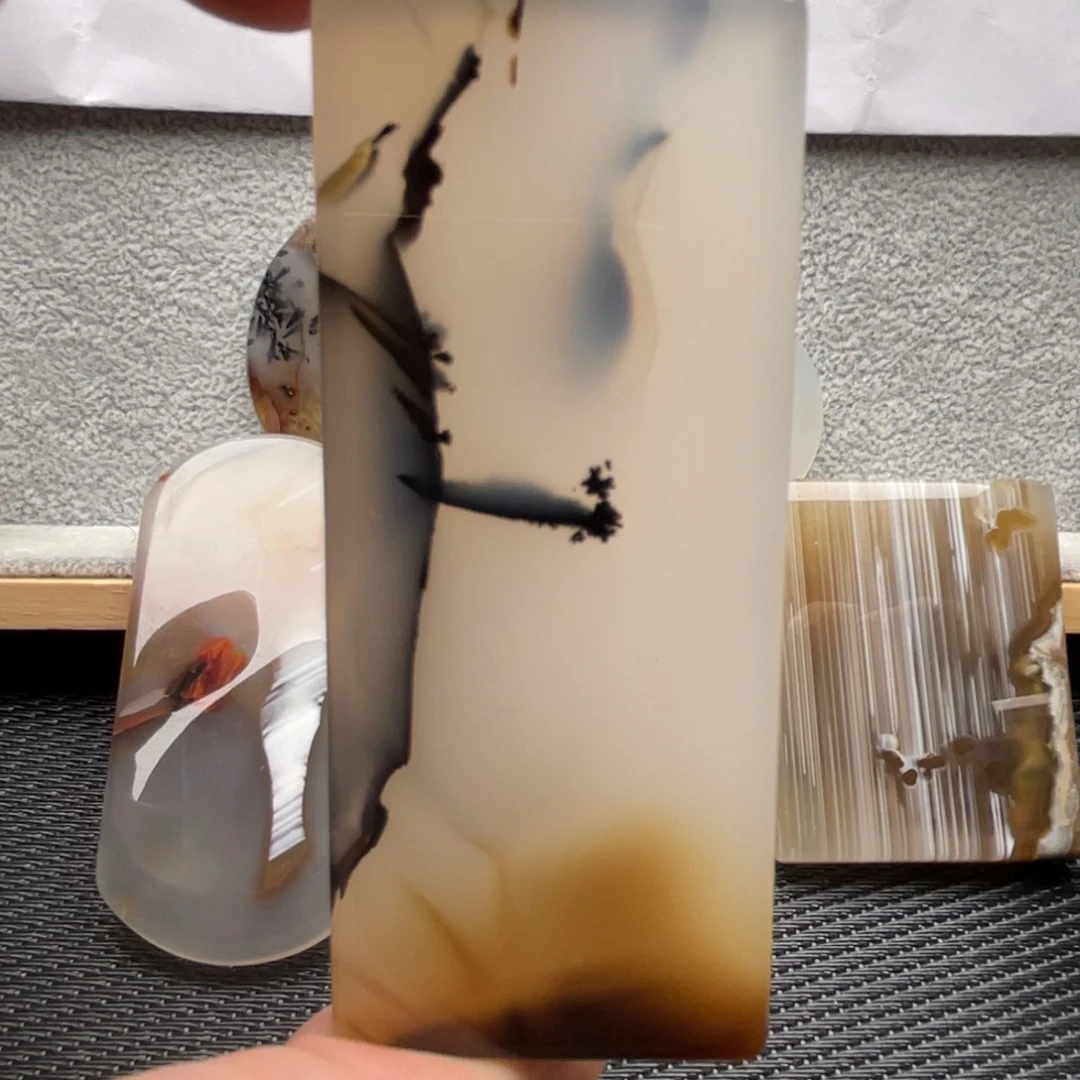 玛瑙/玉髓未镶嵌颈饰