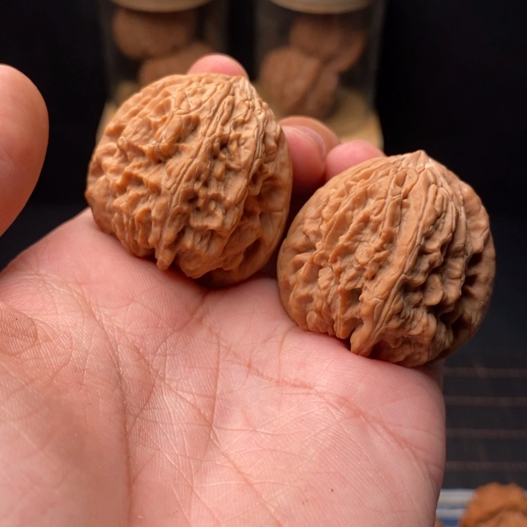 文玩核桃吊坠39全品暴雪