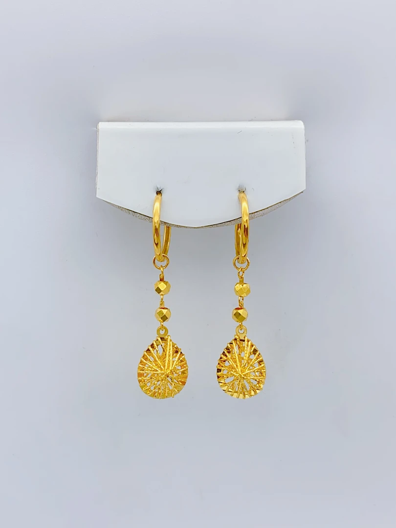 老庙黄金 足金 精工5G工艺 时尚拉丝水滴 耳圈 4.00克