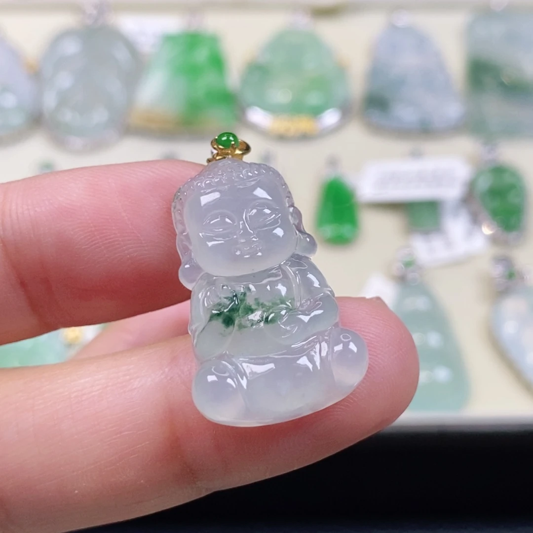 翡翠18K金镶嵌颈饰缅甸天然a货翡翠