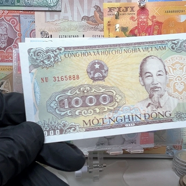 吃***福纸币越南纸币一张888