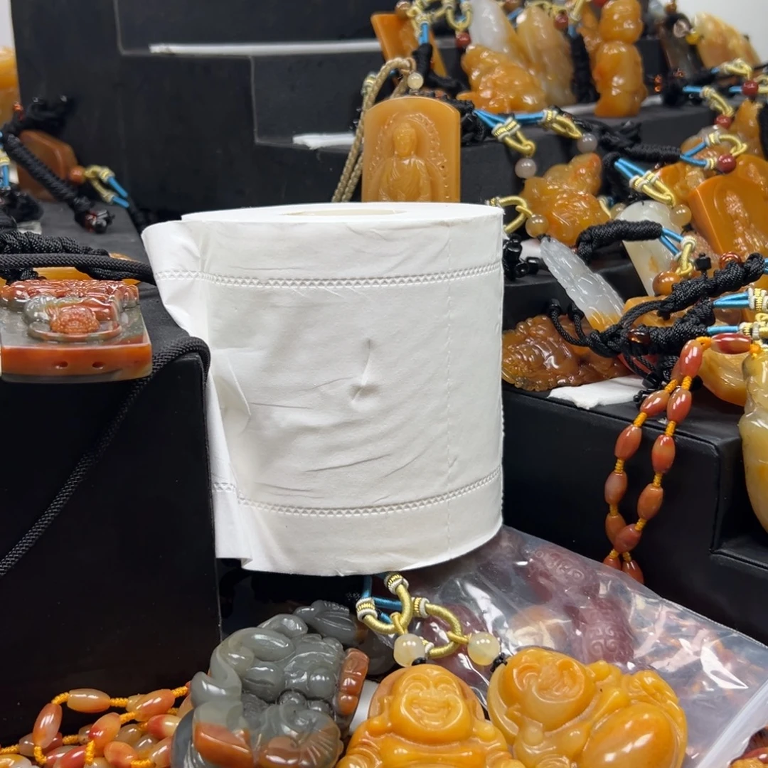 石英质玉（黄龙玉）未镶嵌多选发其一