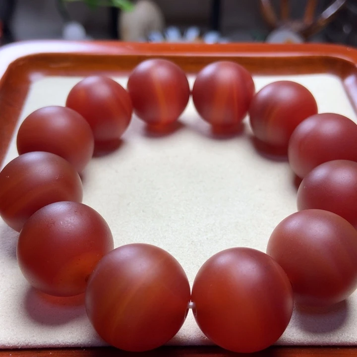 玛瑙/玉髓手串未镶嵌酒红磨砂